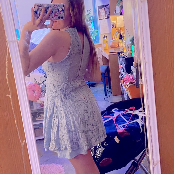 Gorgeous Powder Blue Lacey Dress💙 - Picture 8 of 8